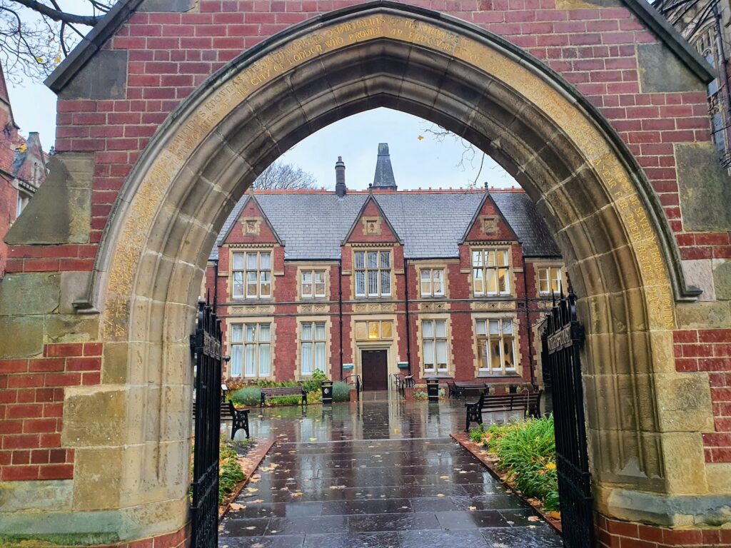 Presentation at the University of Leeds 202311 leeds00